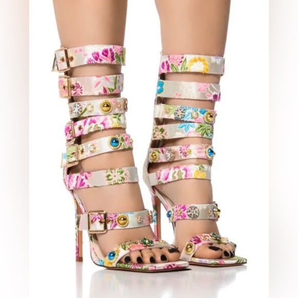 AZALEA WANG YOUR HONOR BROCADE EMBELLISHED GLADIATOR SANDAL IN  BONE 7.5 - Picture 5 of 6